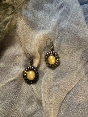 Vintage-Inspired Pearl-like Stone Drop Earrings